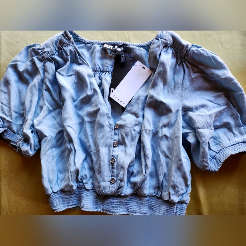 DKNY Jeans top size M  NWT